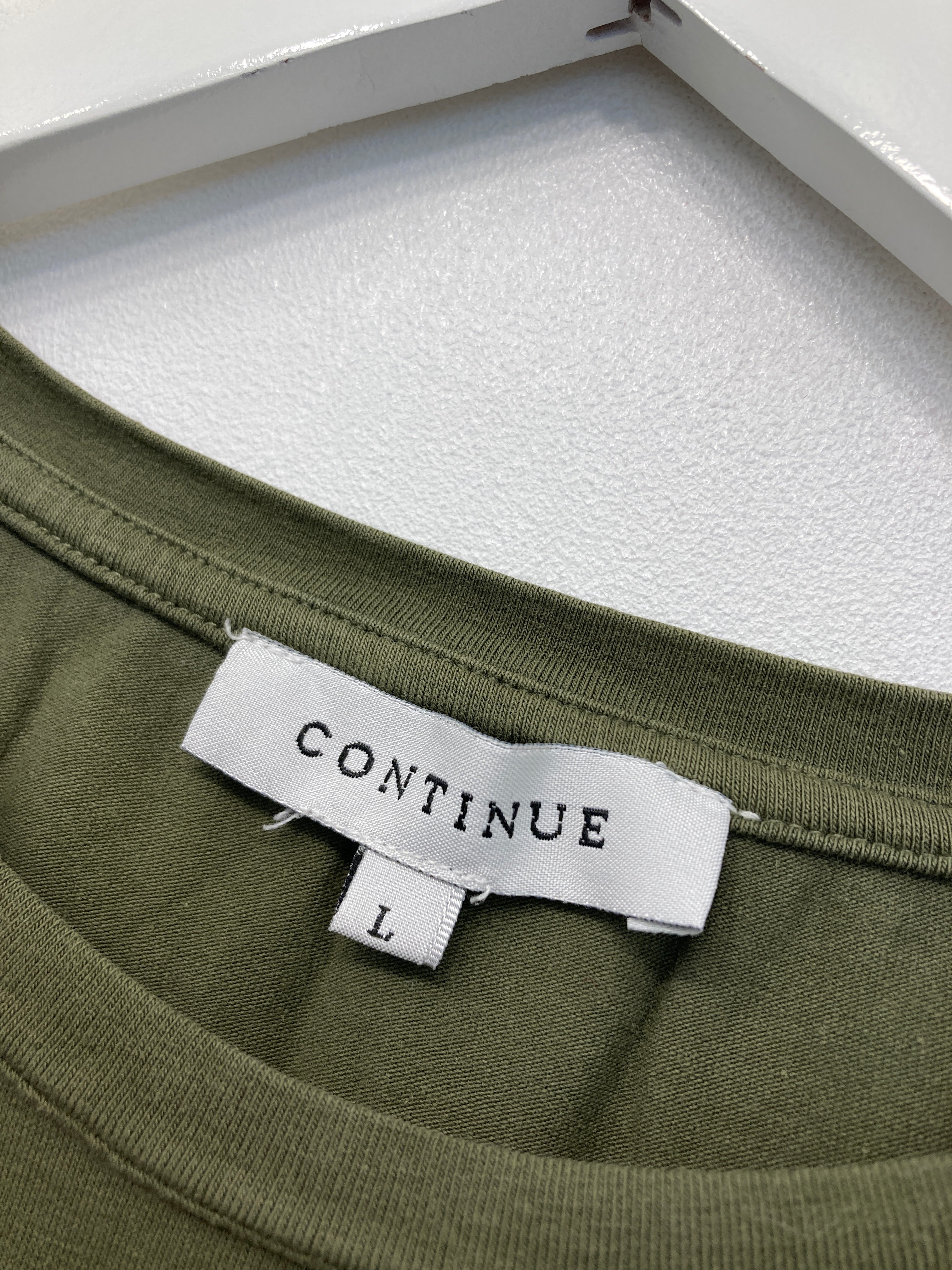 Continue T-shirt